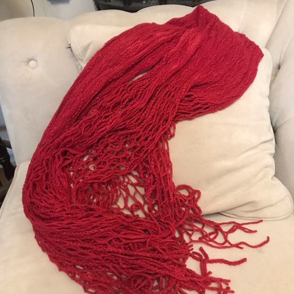 Accessories - Gorgeous scarf